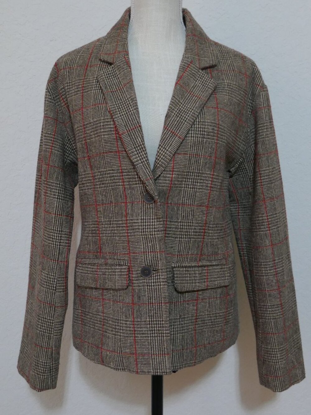 Loveriche Tan Plaid Blazer Jacket Single Breasted Size Medium NWT Academia